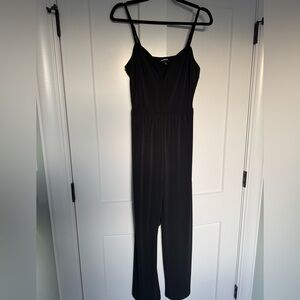 Express V wired neck jumpsuit wide leg smocked back black